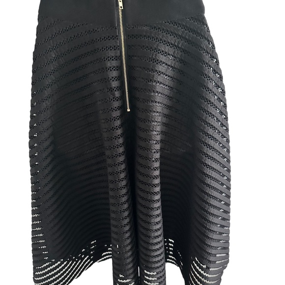 Size 6 Black retro skirt No Label - Picture 4 of 8